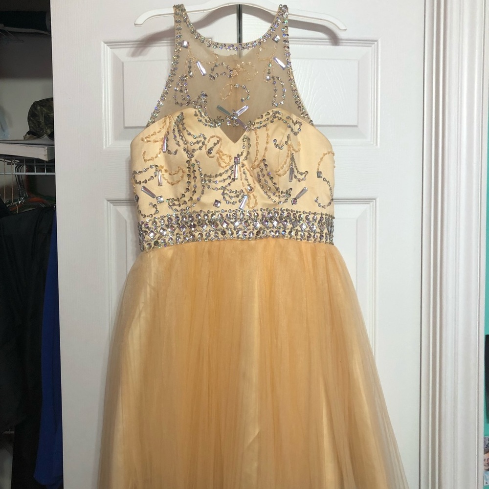 Peach homecoming/ short prom dress